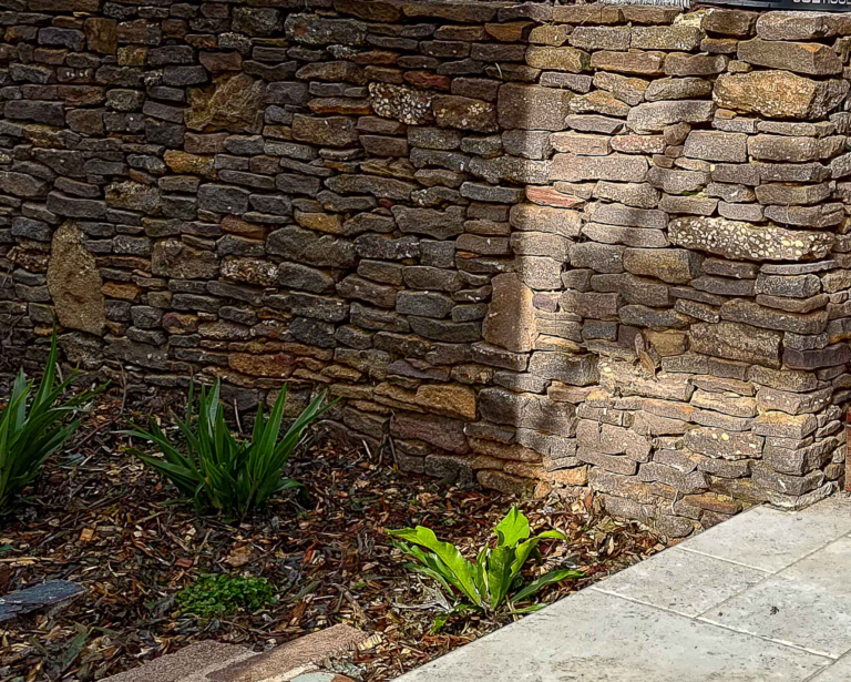Mollymook_Paving & Brick Wall 2