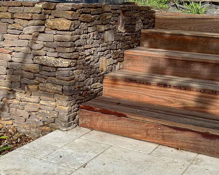 Mollymook_Paving & Brick Wall 4